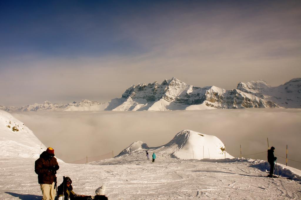 Hotel Des Alpes Champéry Buitenkant foto