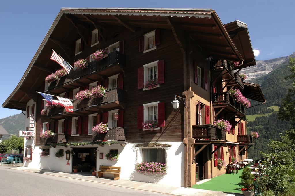 Hotel Des Alpes Champéry Buitenkant foto