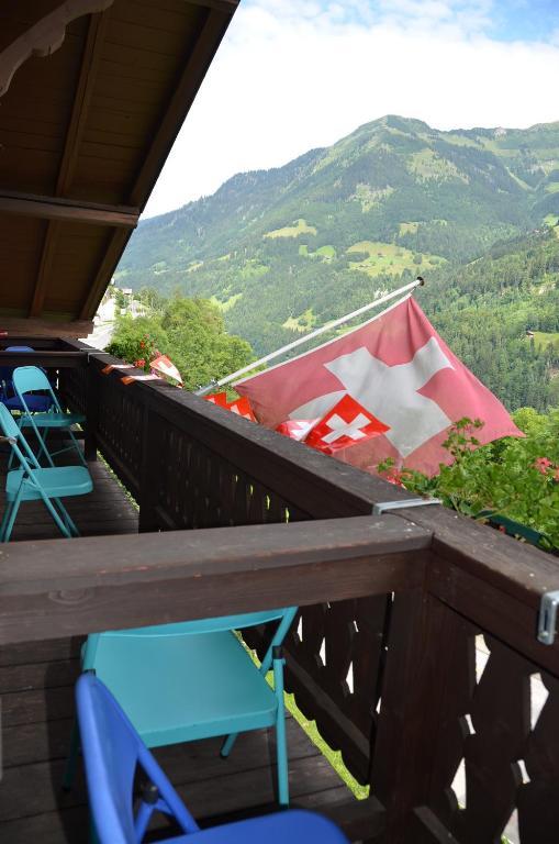 Hotel Des Alpes Champéry Buitenkant foto